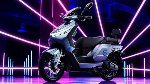 Des scooters électriques made in... Sarthe